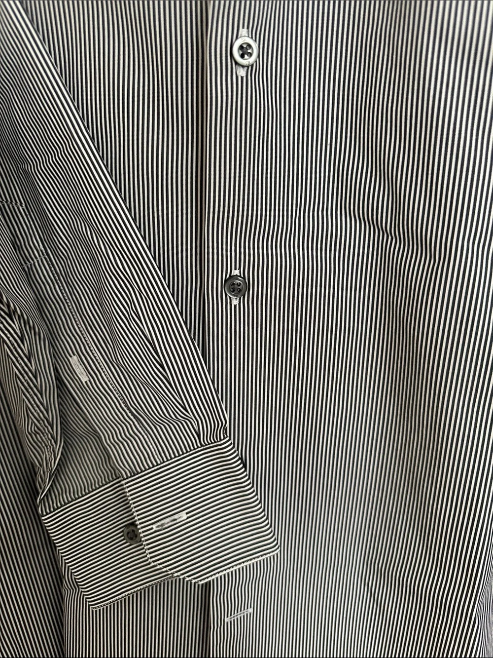 Banana Republic Men’s Black & White Pinstripe Shirt with White Contrast Collar